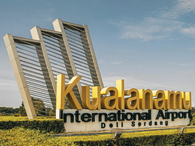 antar jemput bandara kno